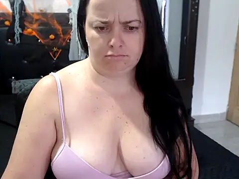 BrianaBarbes online show from 10-02-25, 12:12