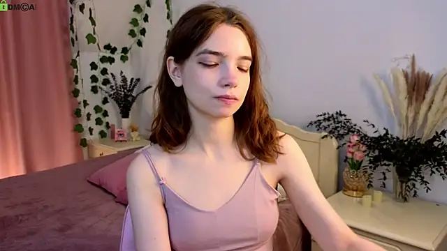 Evi Brook online show from 12-22-25, 01:52