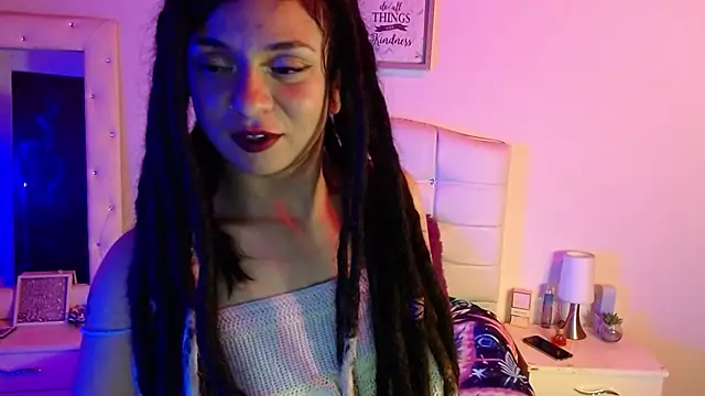 elapetitie online show from 09-24-25, 04:05