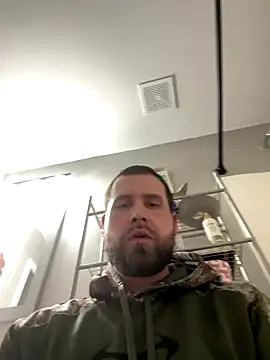 Bigsmoke1993 online show from 11-18-25, 05:23