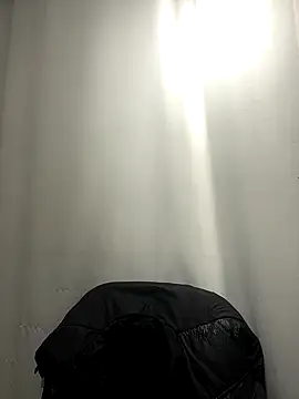 Alyha Cortes online show from 10-10-25, 01:21