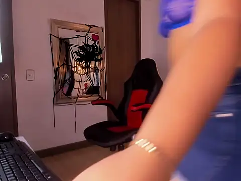 karol dl online show from 10-28-25, 10:12