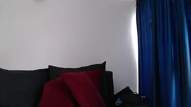 Snapshot of evilheart_69 chatting on 11-03-25, 03:46 evilheart 69 online show from 11-03-25, 03:46