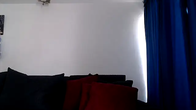 Snapshot of evilheart_69 chatting on 12-01-25, 04:01 evilheart 69 online show from 12-01-25, 04:01