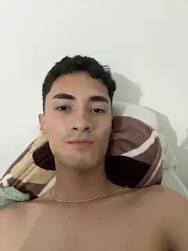 Snapshot of ritchie_alameda chatting on 09-19-25, 12:56 ritchie alameda online show from 09-19-25, 12:56