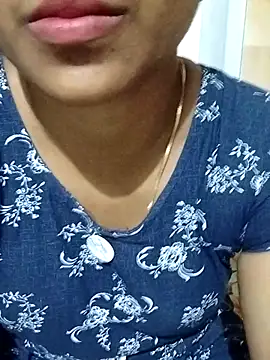 Snapshot of Varsha21 chatting on 10-04-25, 03:10 Varsha21 online show from 10-04-25, 03:10