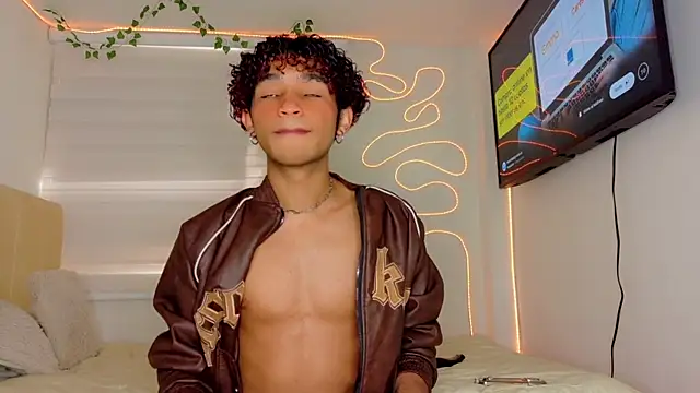 Aaron Wiinter online show from 09-20-25, 08:10