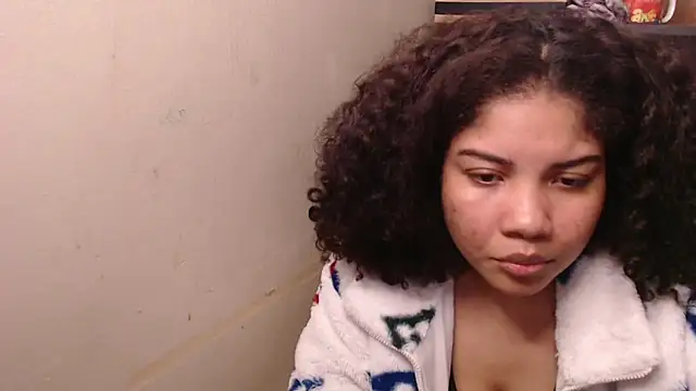 Snapshot of madelene chatting on 09-14-25, 03:16 madelene online show from 09-14-25, 03:16