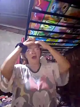 Snapshot of SexyHottMom chatting on 02-16-26, 07:26 SexyHottMom online show from 02-16-26, 07:26