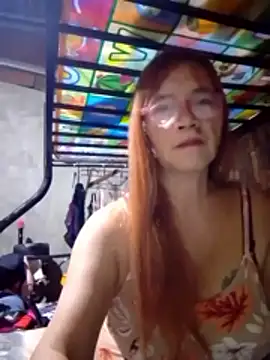 Snapshot of SexyHottMom chatting on 02-25-26, 12:48 SexyHottMom online show from 02-25-26, 12:48