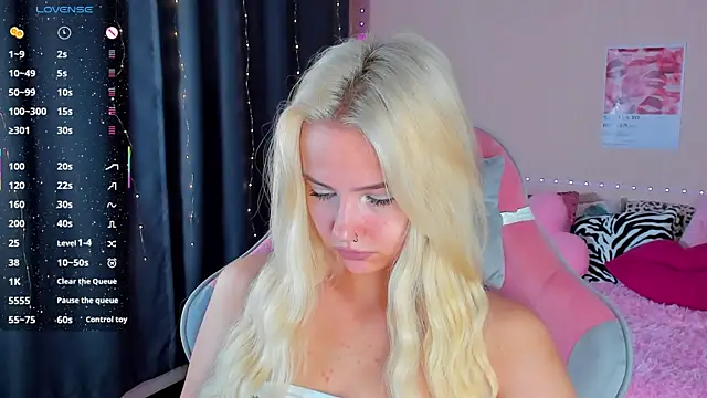 Snapshot of murmiace chatting on 09-28-25, 10:31 murmiace online show from 09-28-25, 10:31