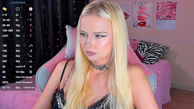 Snapshot of murmiace chatting on 10-09-25, 07:17 murmiace online show from 10-09-25, 07:17