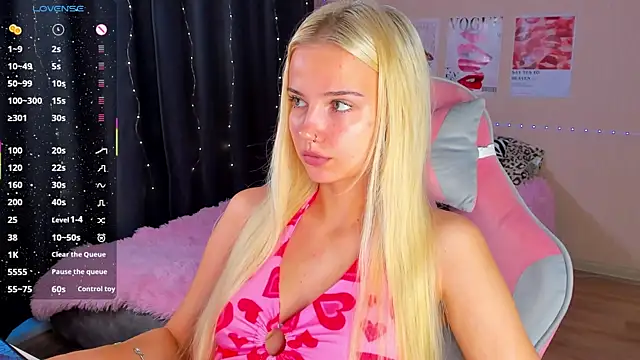 Snapshot of murmiace chatting on 10-10-25, 02:21 murmiace online show from 10-10-25, 02:21