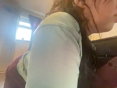 Curvysapphire online show from 03-15-26, 06:52