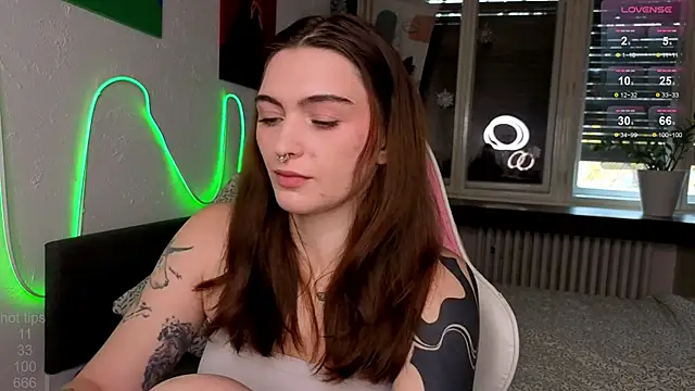 dorfmatratze   online show from 12-04-25, 08:01