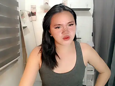 Youngasianhotcock online show from 01-14-26, 08:36