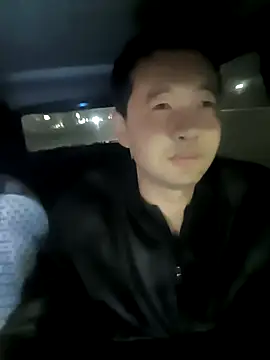 huanhuanaaaaa online show from 11-19-25, 10:15