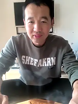 huanhuanaaaaa online show from 11-20-25, 04:23