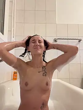 Snapshot of Emilia_Mausi chatting on 09-22-25, 06:21 Emilia Mausi online show from 09-22-25, 06:21