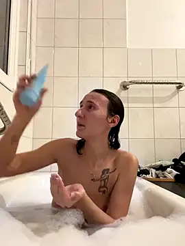 Snapshot of Emilia_Mausi chatting on 10-13-25, 07:03 Emilia Mausi online show from 10-13-25, 07:03