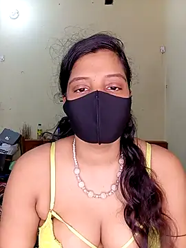 Rose-luckey online show from 10-03-25, 05:37