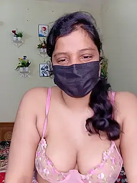 Snapshot of Rose-luckey chatting on 07-12-26, 07:10 Rose-luckey online show from 07-12-26, 07:10