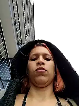 Snapshot of Zoe73_ chatting on 09-13-25, 07:35 Zoe73  online show from 09-13-25, 07:35