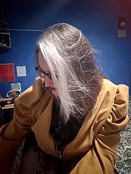 Feelineducentre online show from 11-02-25, 08:22