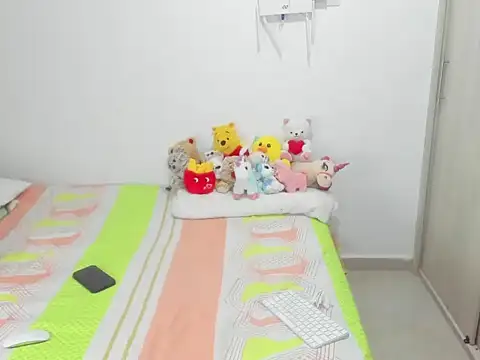 Snapshot of jhoanita_fantasy chatting on 12-03-25, 10:52 jhoanita fantasy online show from 12-03-25, 10:52