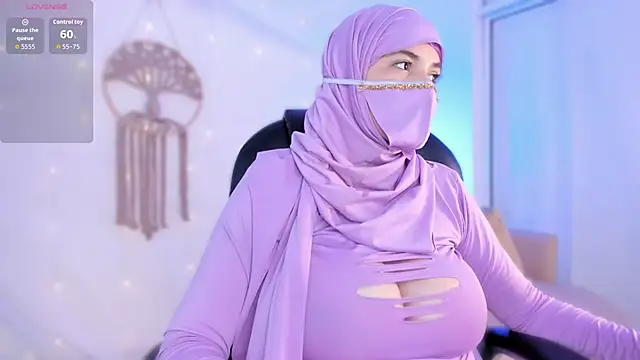 Snapshot of salma_isawwii chatting on 11-20-25, 01:55 salma isawwii online show from 11-20-25, 01:55