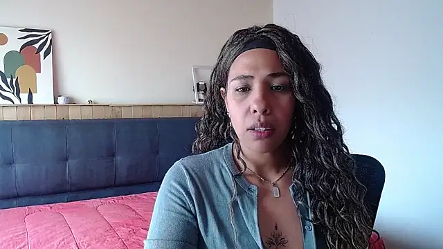 Snapshot of IVONNE_COLLINS33 chatting on 09-26-25, 03:38 IVONNE COLLINS33 online show from 09-26-25, 03:38
