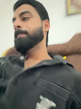 hottestboy03 online show from 11-12-25, 08:37