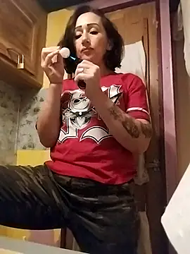 Dirtywhitebitch5150 online show from 09-23-25, 06:38