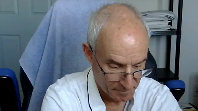 funone1999 online show from 10-31-25, 08:54