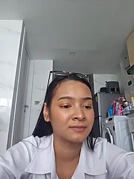 Snapshot of Natural_Asian_Girl chatting on 10-11-25, 04:33 Natural Asian Girl online show from 10-11-25, 04:33