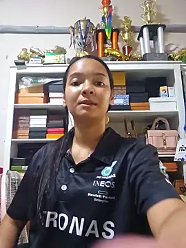 Snapshot of Natural_Asian_Girl chatting on 10-13-25, 03:45 Natural Asian Girl online show from 10-13-25, 03:45