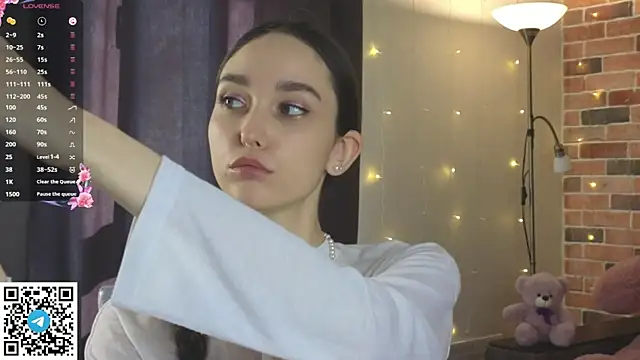 SoftieDream online show from 11-08-25, 06:24