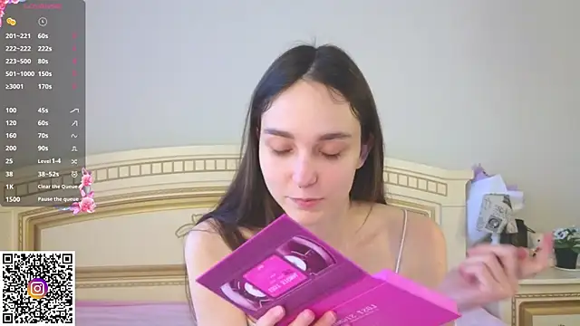 SoftieDream online show from 12-04-25, 06:23