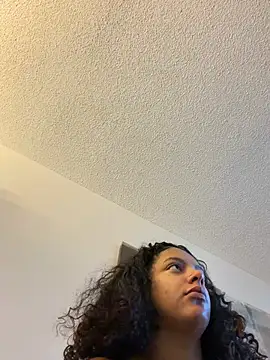 Snapshot of allybluee777 chatting on 01-16-26, 12:20 allybluee777 online show from 01-16-26, 12:20