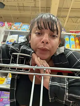 Snapshot of allybluee777 chatting on 02-13-26, 01:34 allybluee777 online show from 02-13-26, 01:34