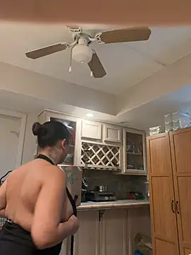 Snapshot of allybluee777 chatting on 02-26-26, 03:33 allybluee777 online show from 02-26-26, 03:33