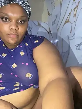 chubbybbw18 online show from 10-31-25, 07:59