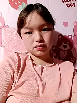 XoiXoi232 online show from 10-24-25, 12:08