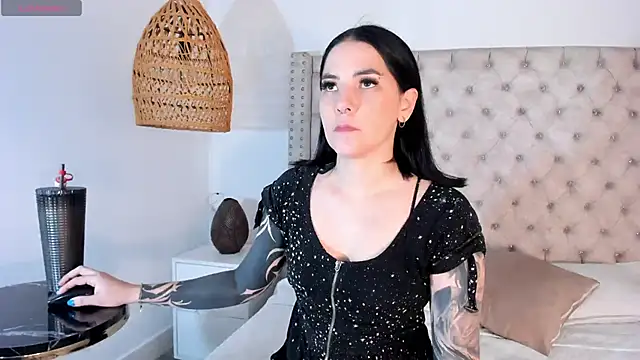 kate cass online show from 12-17-25, 06:47