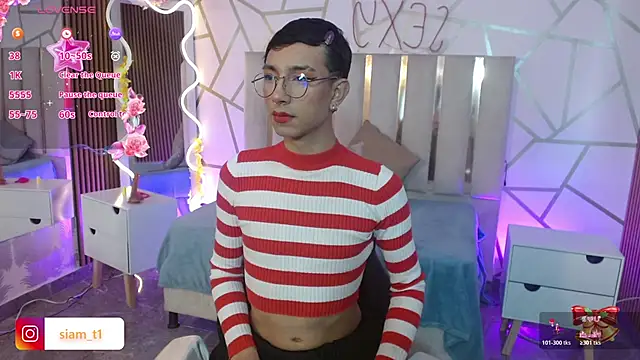 CYRUS TAY online show from 11-27-25, 02:52