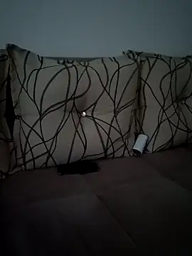 OGUZOZAN online show from 09-28-25, 04:18