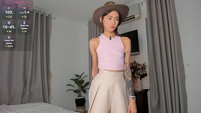 Amy Loveme online show from 11-27-25, 11:07