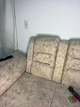 Snapshot of Alysson_LS chatting on 12-04-25, 01:26 Alysson LS online show from 12-04-25, 01:26