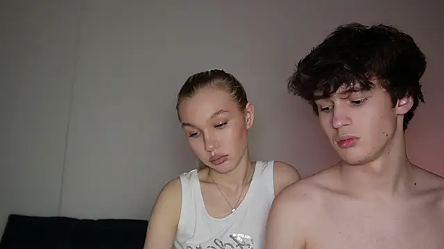 cuteleraay online show from 12-18-25, 06:03