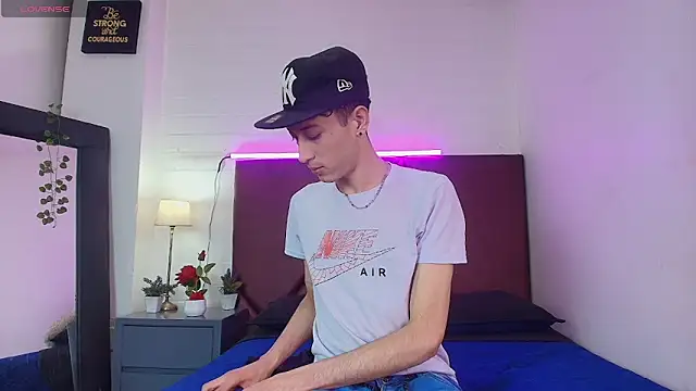 Ashton Myers online show from 10-03-25, 07:55